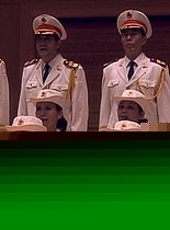䲻и