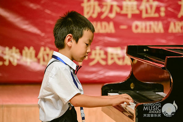 2018mQِ7233-413.jpg