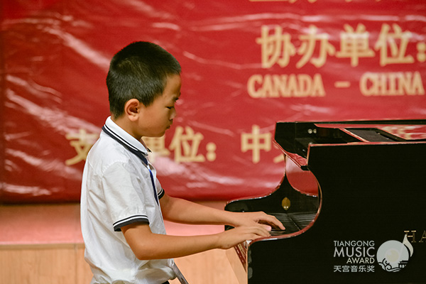 2018mQِ7235-610.jpg