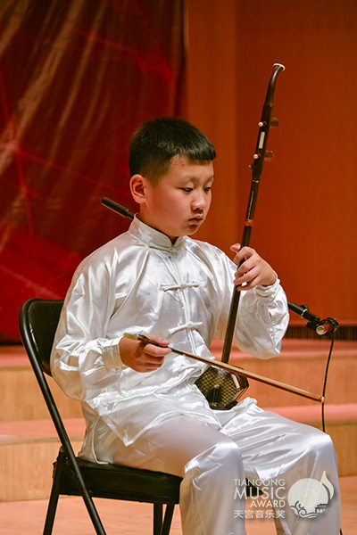 2018mQِ7241-240.jpg